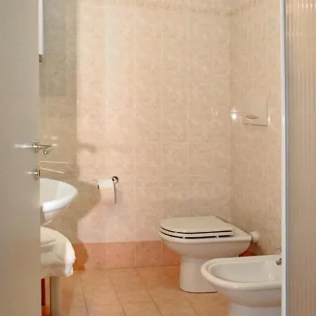 Apartment Isola Di Pasqua