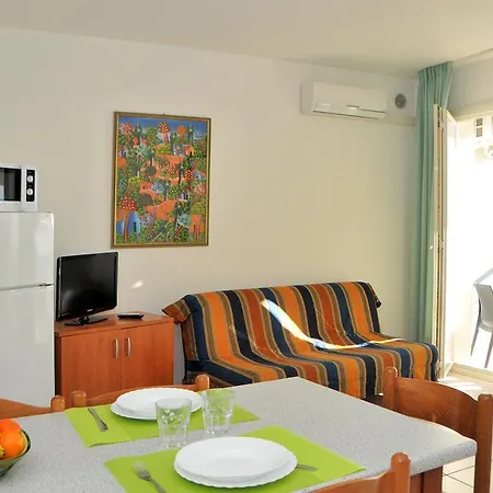 Isola Di Pasqua Apartment