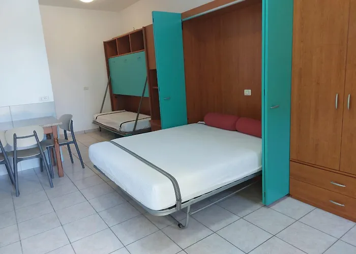 Isola Di Pasqua Apartment